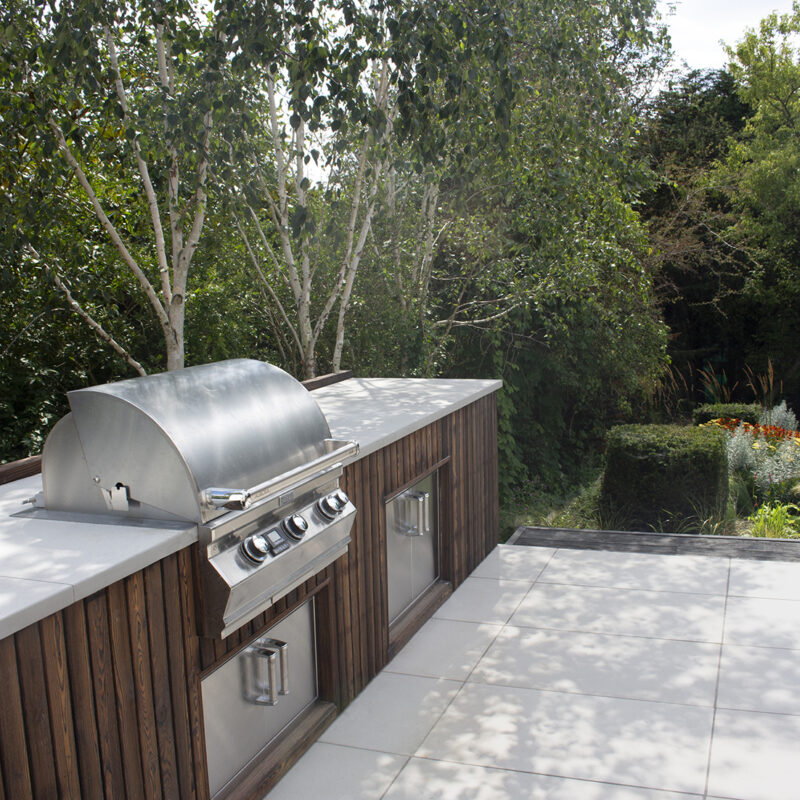 Outdoor Kitchen